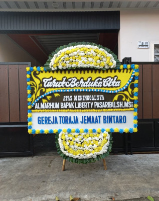 Papan Bunga Duka di Margolelo