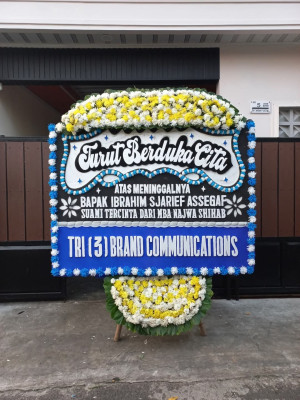 Papan Bunga Duka di Margolelo